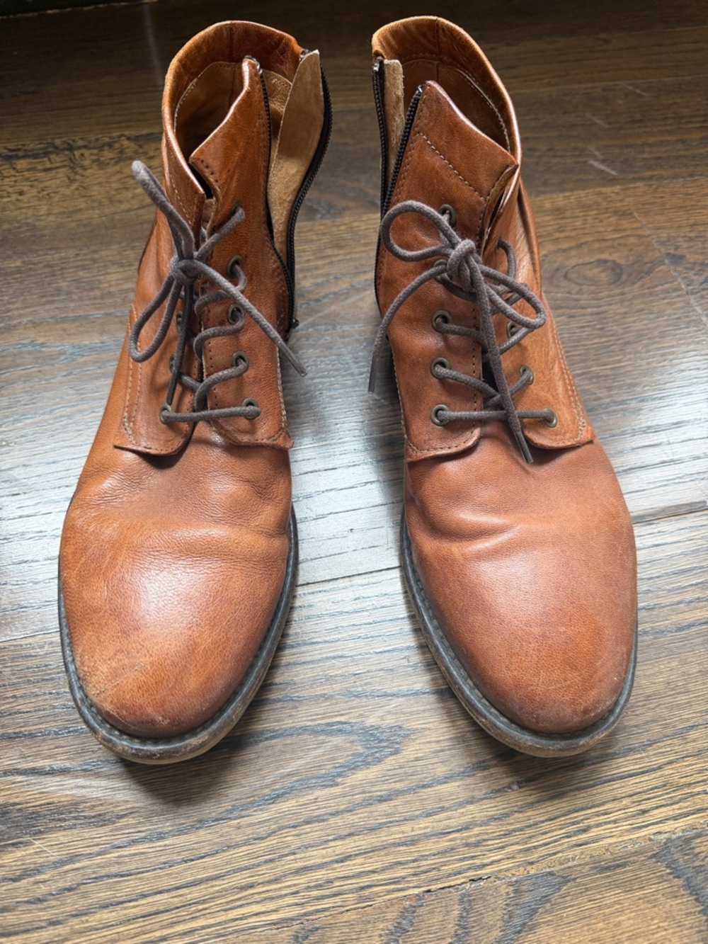 STEVE MADDEN Men's Chestnut Brown Leather Chukka Boots with Side Zip Size 9